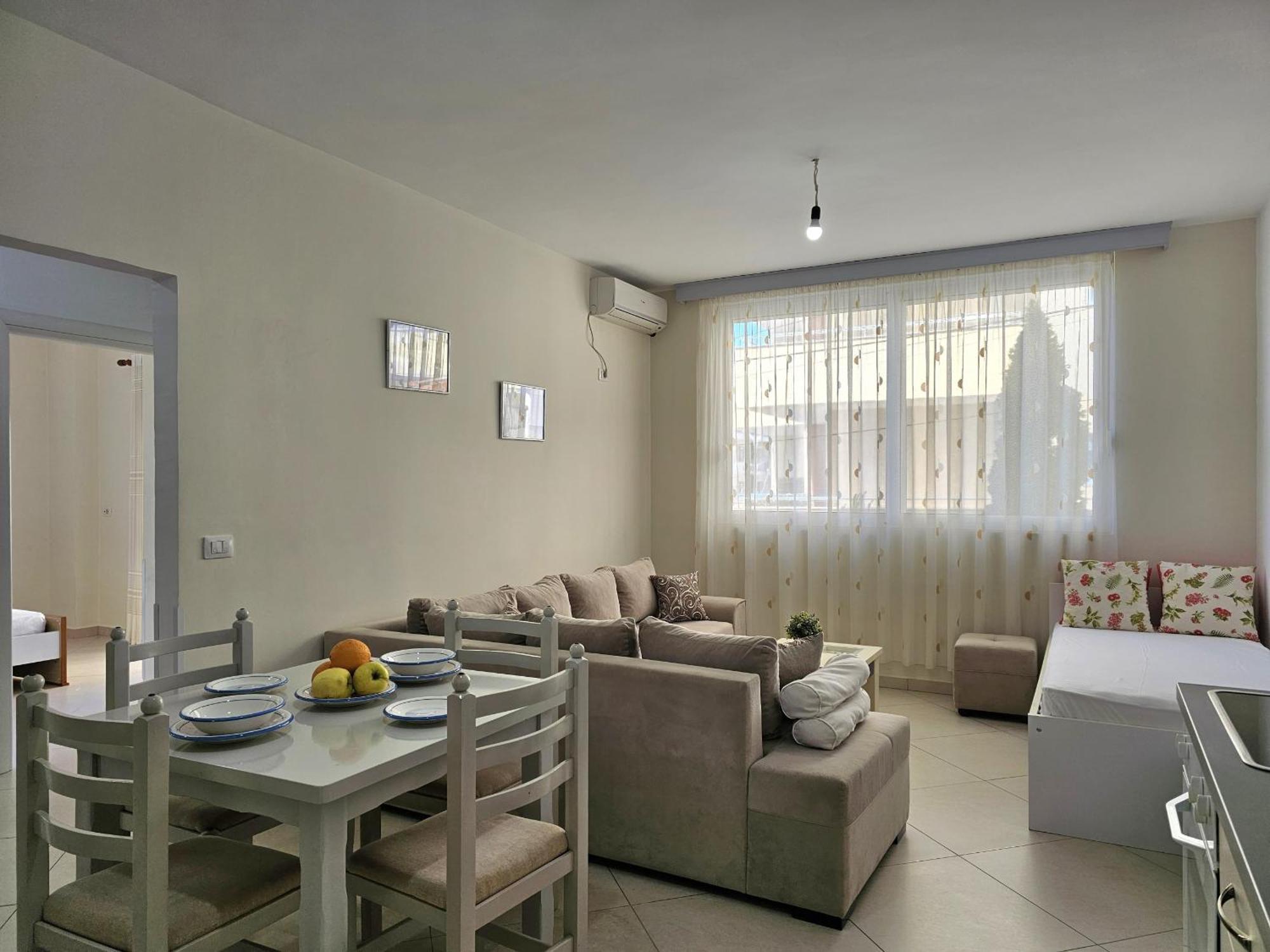 Happy Eri Apartment *