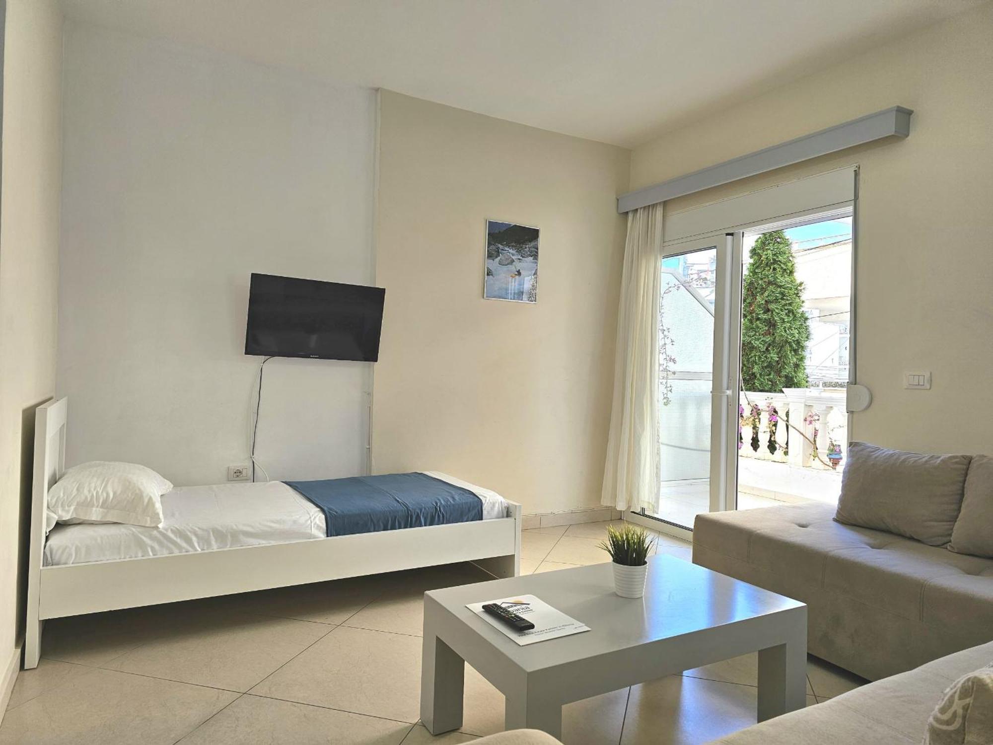 Happy Eri Apartment *